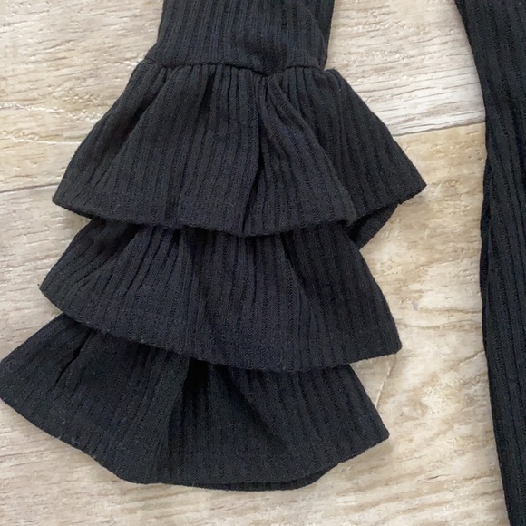 Off the Shoulder Dress - Picture 3 of 5